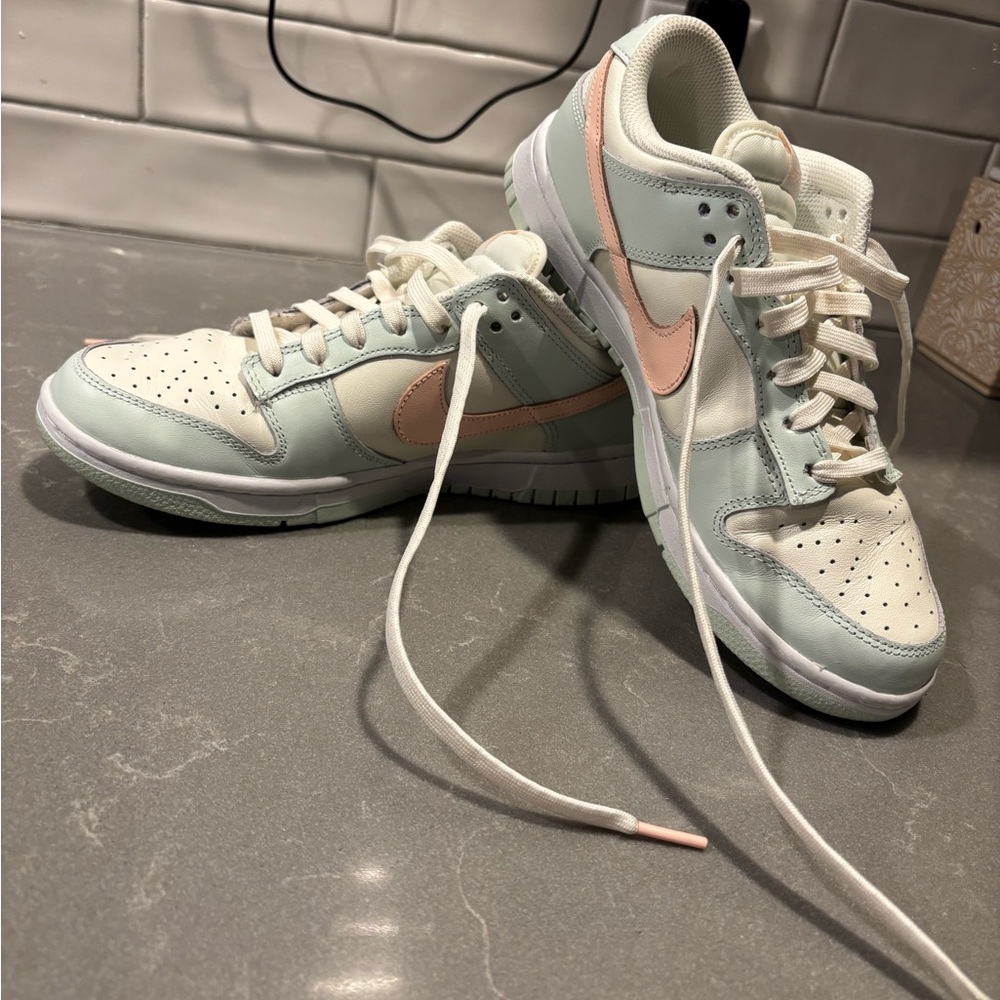 Nike Women's Cream and Light Pink Sneakers